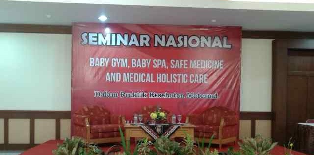 Seminar Nasional Praktek Kesehatan Maternal