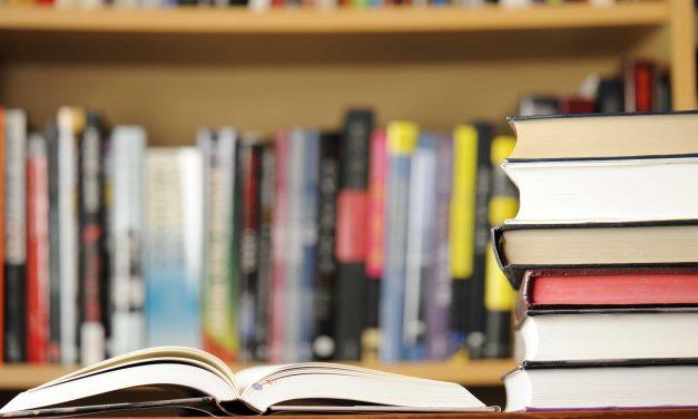 Lomba Resensi Buku Berhadiah