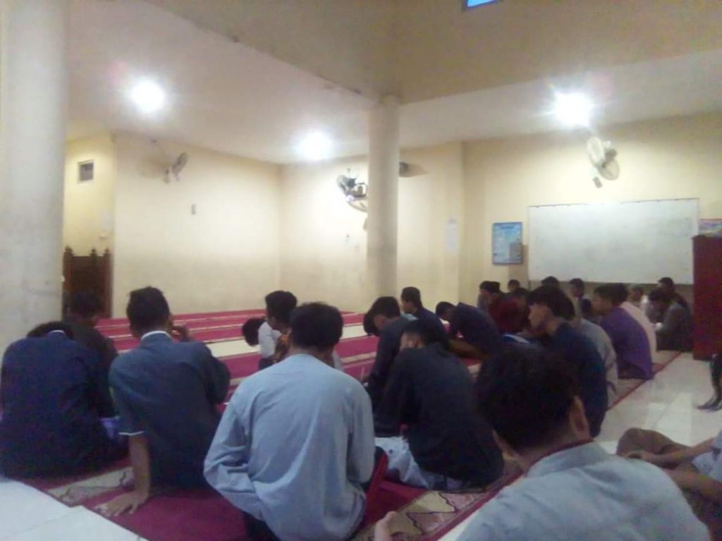 kajian di masjid ikhwan